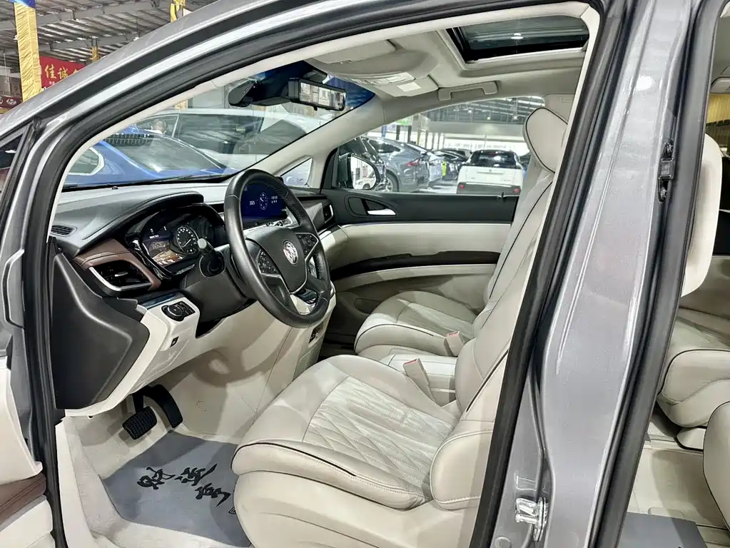Buick Buick GL8 2021 Land Business Class 652T Smart Premium 2021 - thumbnail 4