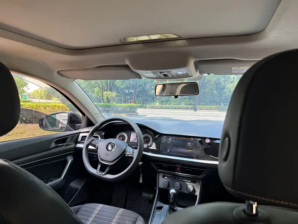 Volkswagen Volkswagen Lavida 2019 1.5L Auto Fashion Edition China VI 2020 - thumbnail 5
