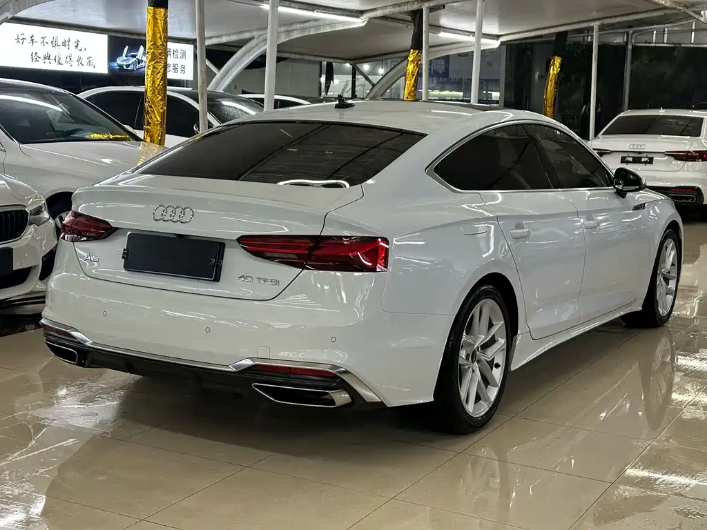 Audi Audi A5 Sportback 40 TFSI 2025 - thumbnail 4