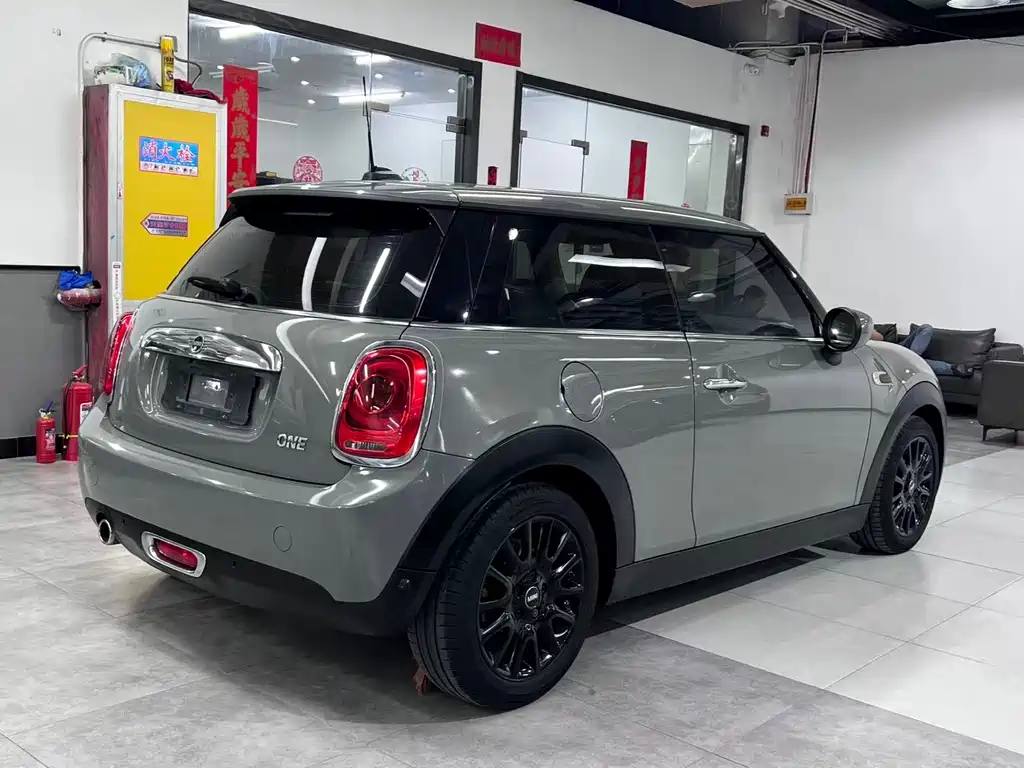 MINI 2020 MINI One Plus 1.5T 2021 - thumbnail 6