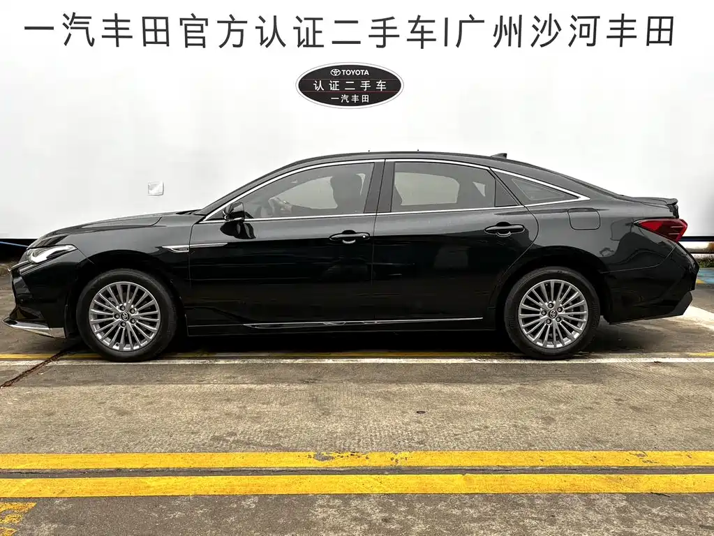 Toyota 2023 Toyota Avalon 2.0L Premium Edition 2024 - thumbnail 4