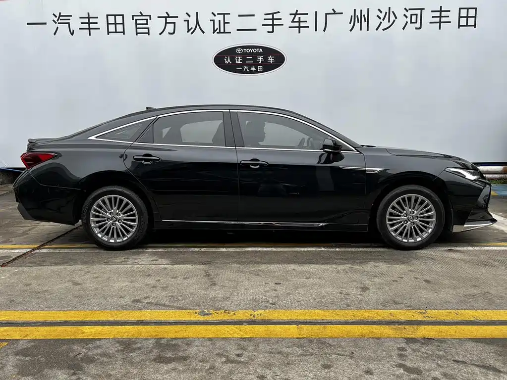 Toyota 2023 Toyota Avalon 2.0L Premium Edition 2024 - thumbnail 5