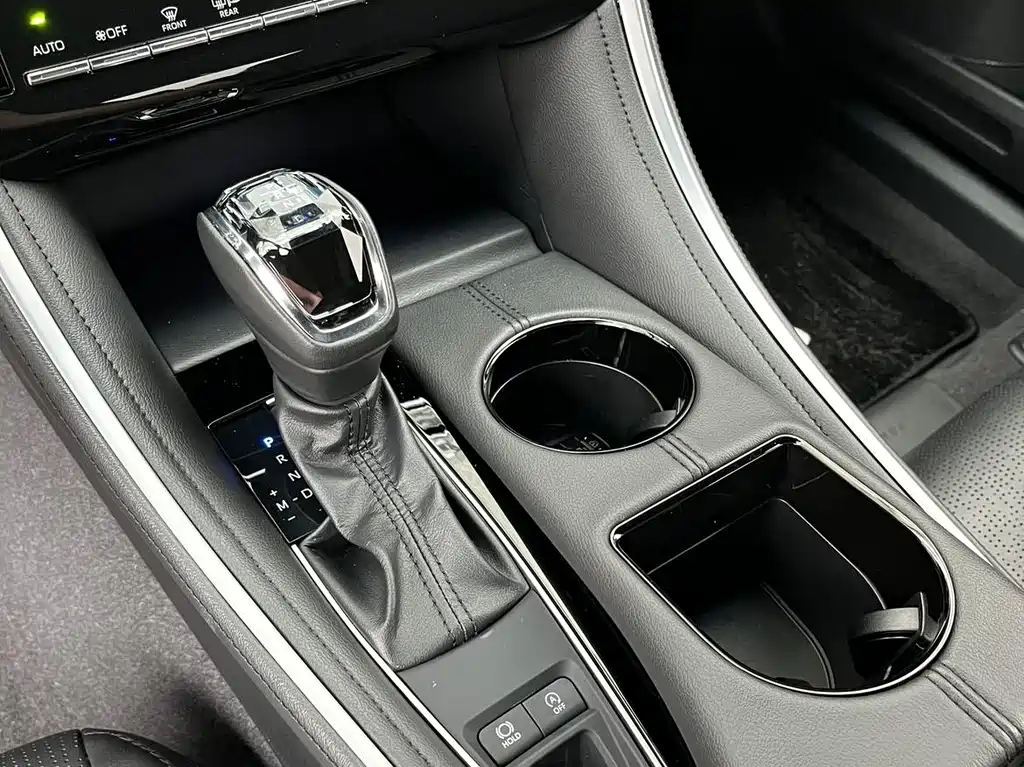 Toyota 2023 Toyota Avalon 2.0L Premium Edition 2024 - thumbnail 17