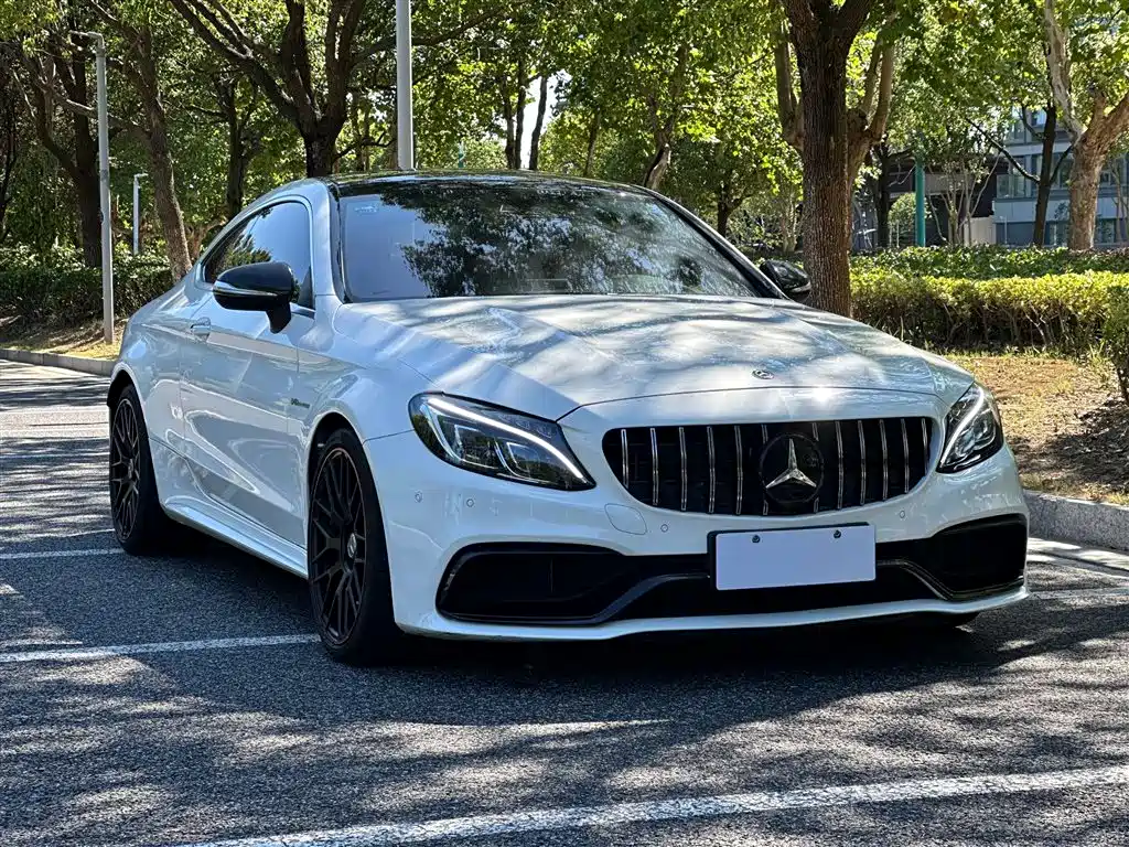 Mercedes-Benz 2016 Mercedes-AMG C 63 Coupe 2018 - thumbnail 2