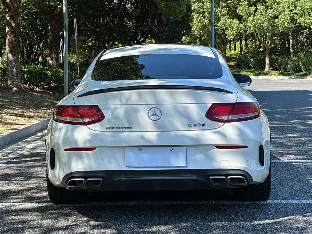 Mercedes-Benz 2016 Mercedes-AMG C 63 Coupe 2018 - thumbnail 4
