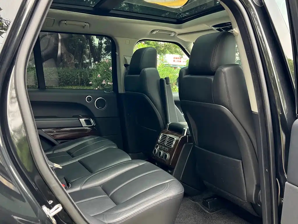 Land Rover Land Rover Range Rover 2017 3.0 SC V6 Vogue 2018 - thumbnail 11