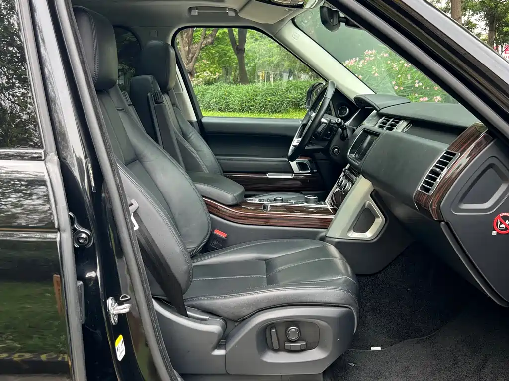Land Rover Land Rover Range Rover 2017 3.0 SC V6 Vogue 2018 - thumbnail 14