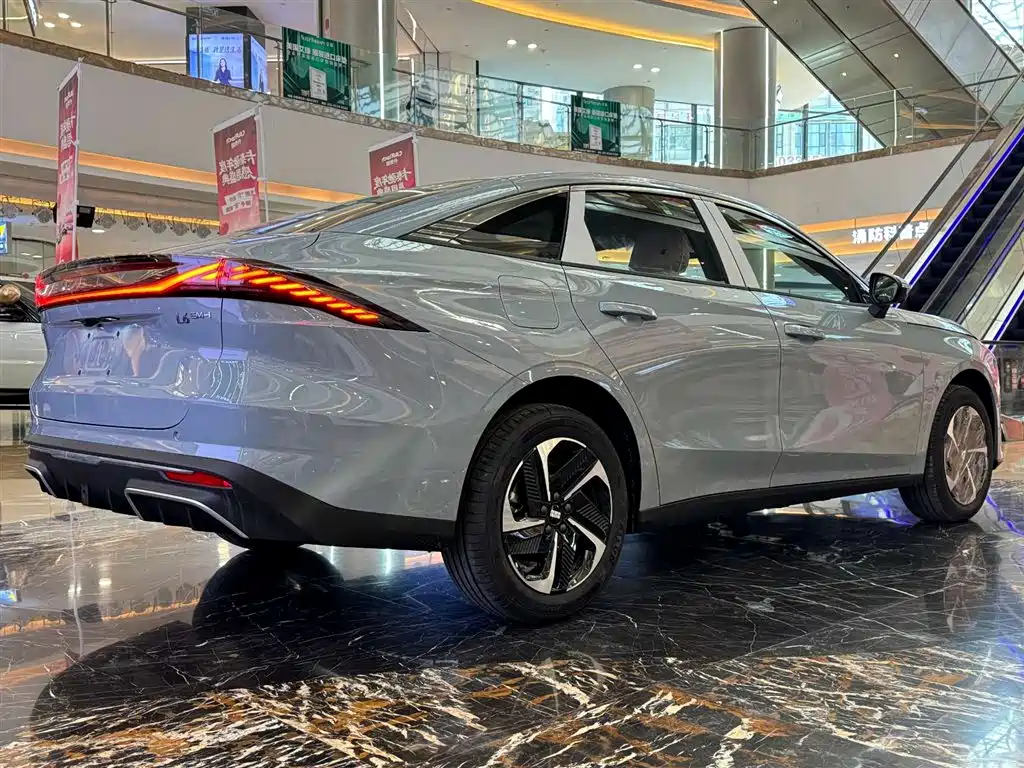 Geely Galaxy Galaxy L6 2026 - thumbnail 4