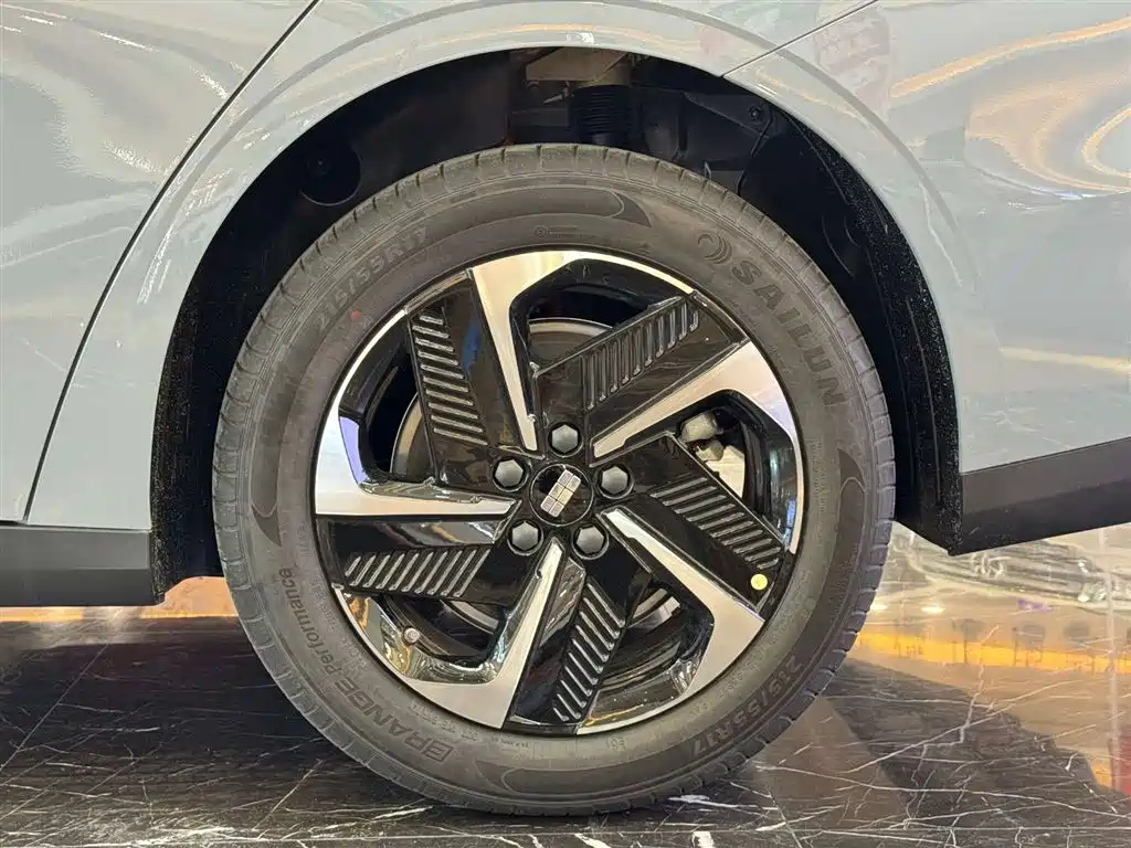 Geely Galaxy Galaxy L6 2026 - thumbnail 8