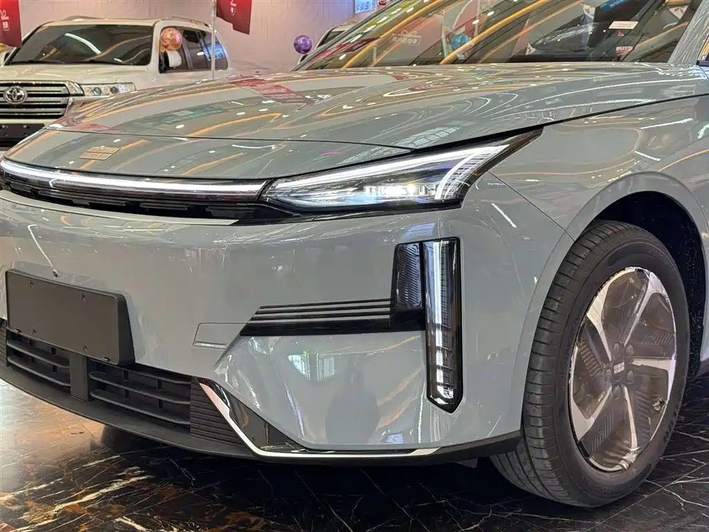 Geely Galaxy Galaxy L6 2026 - thumbnail 13
