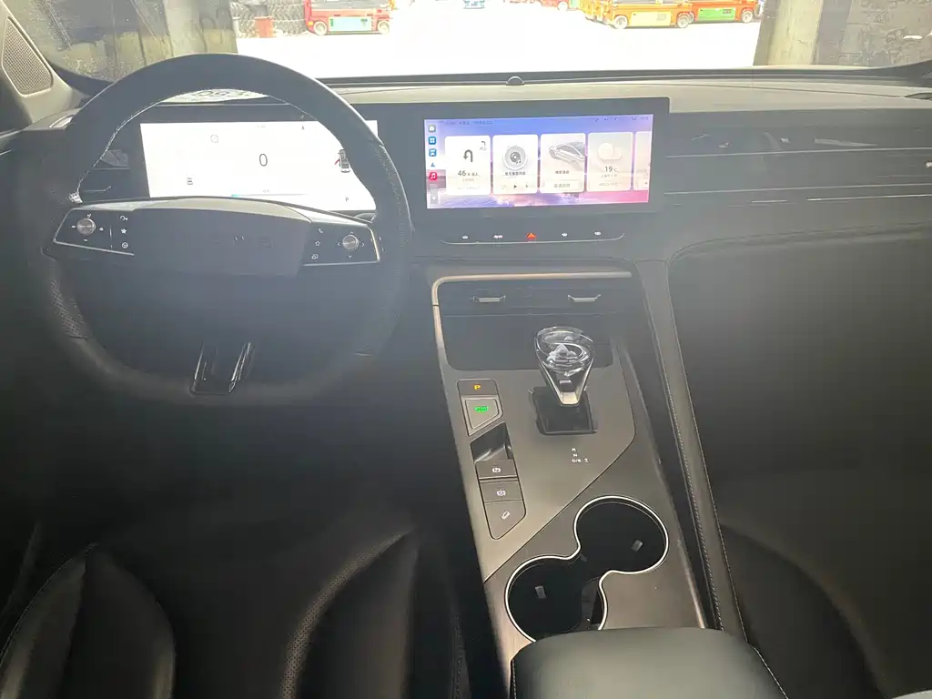 Roewe Roewe RX5 2023 1.5T Super Sensing Elite Edition 2023 - thumbnail 5