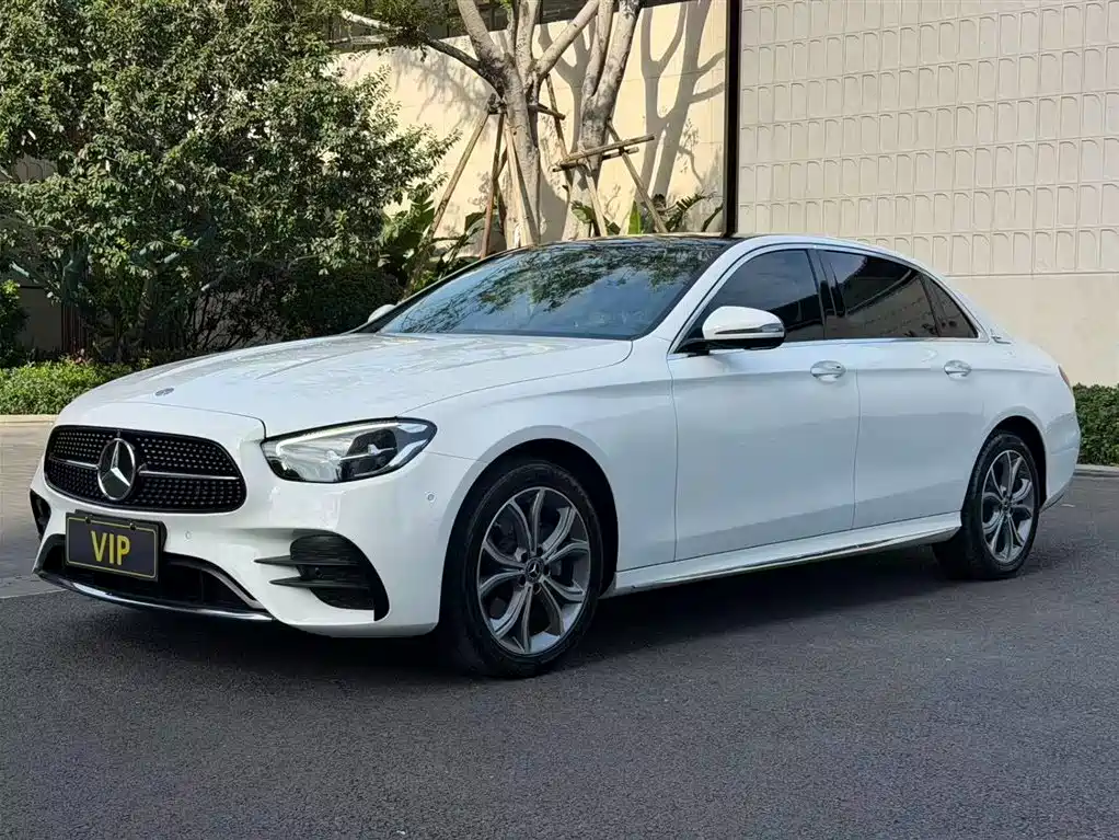 Mercedes-Benz Mercedes-Benz E-Class 2021 Facelift E 300 L Sport Fashion 2021 - thumbnail 2