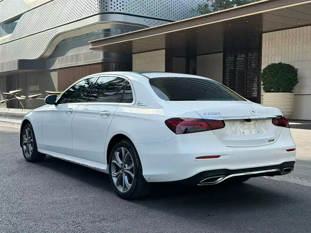 Mercedes-Benz Mercedes-Benz E-Class 2021 Facelift E 300 L Sport Fashion 2021 - thumbnail 15