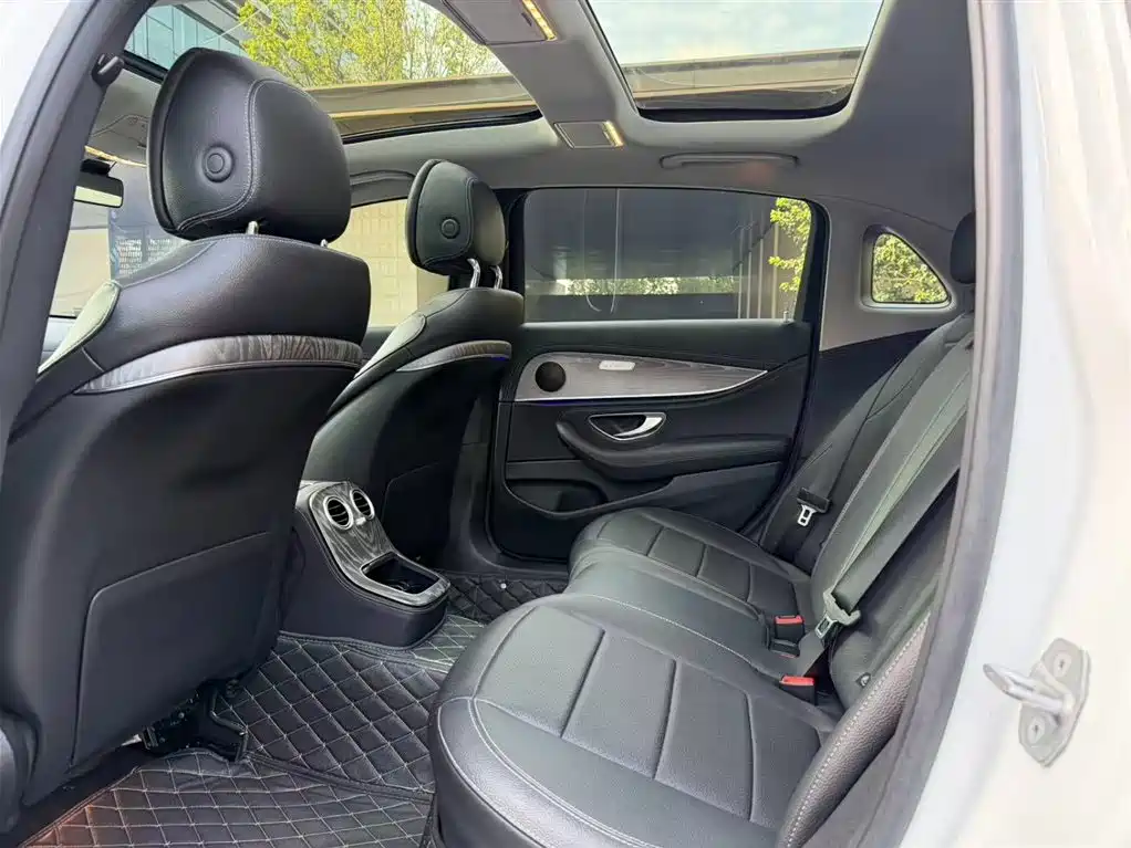 Mercedes-Benz Mercedes-Benz E-Class 2021 Facelift E 300 L Sport Fashion 2021 - thumbnail 16