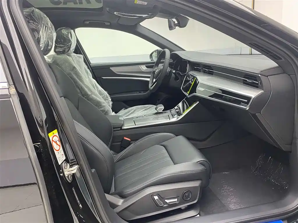 Audi Audi A6L 2025 40 TFSI Luxury Dynamic 2026 - thumbnail 19