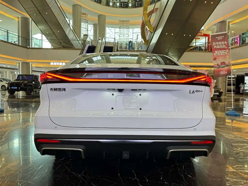 Geely Galaxy Geely Galaxy L6 2026 - thumbnail 5