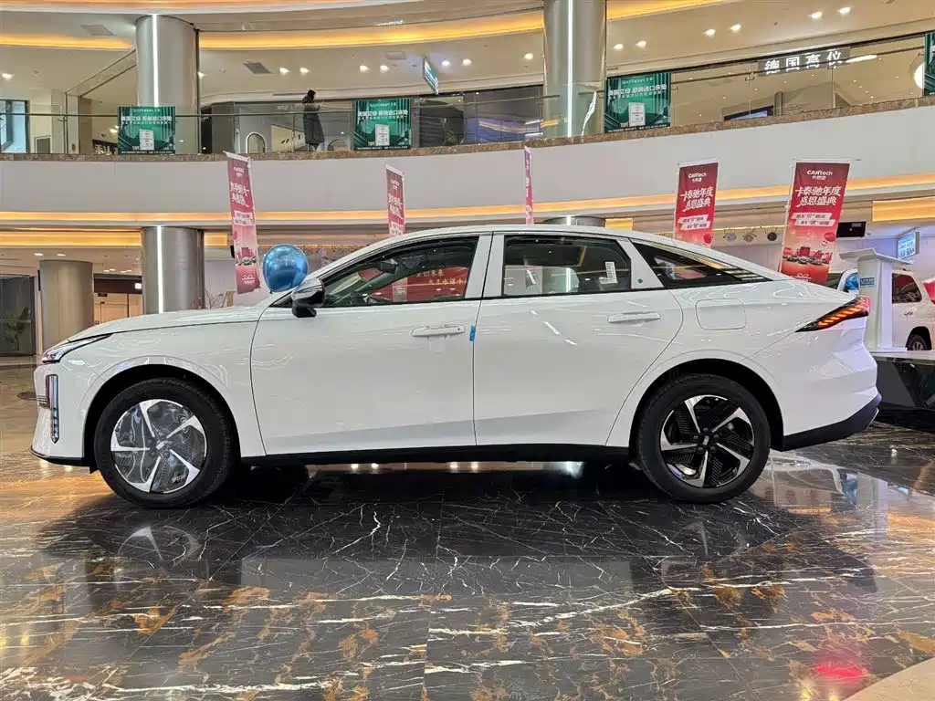 Geely Galaxy Geely Galaxy L6 2026 - thumbnail 7