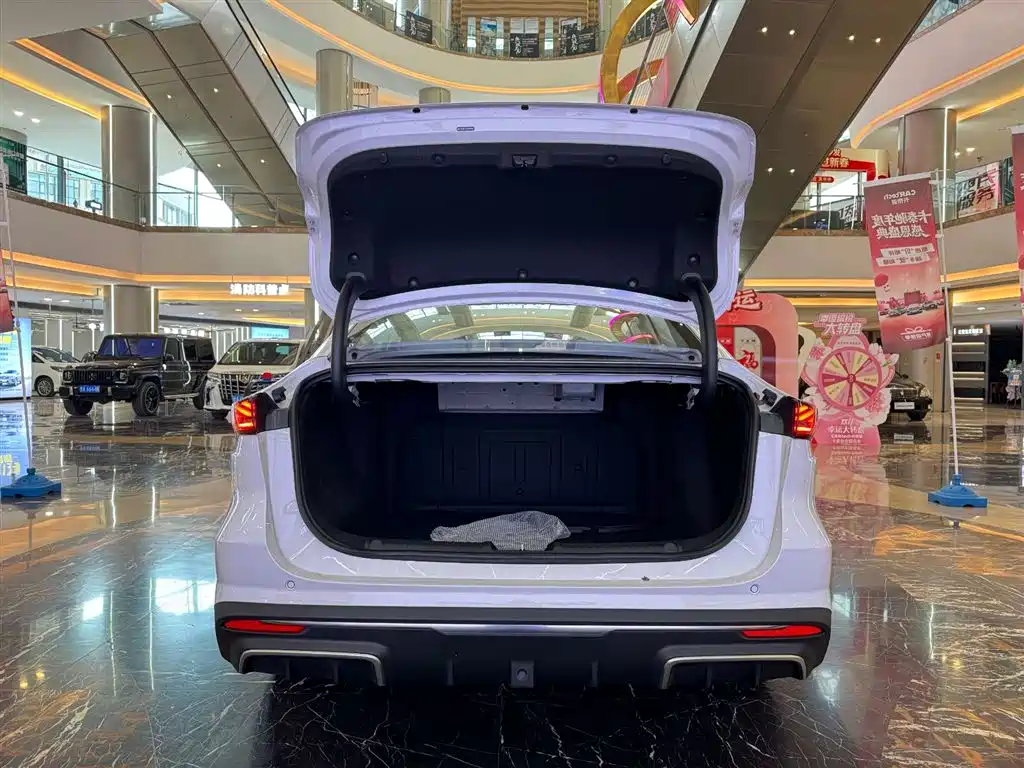 Geely Galaxy Geely Galaxy L6 2026 - thumbnail 11