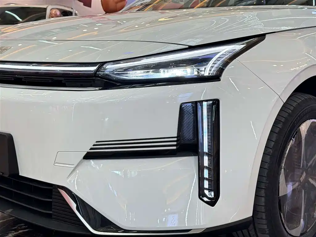 Geely Galaxy Geely Galaxy L6 2026 - thumbnail 12