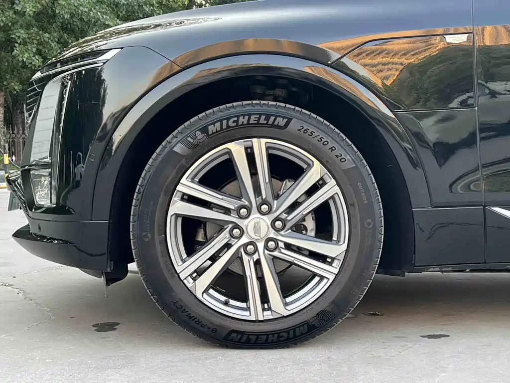 Cadillac Cadillac Lyriq RWD Standard Range Luxury 2024 - thumbnail 9
