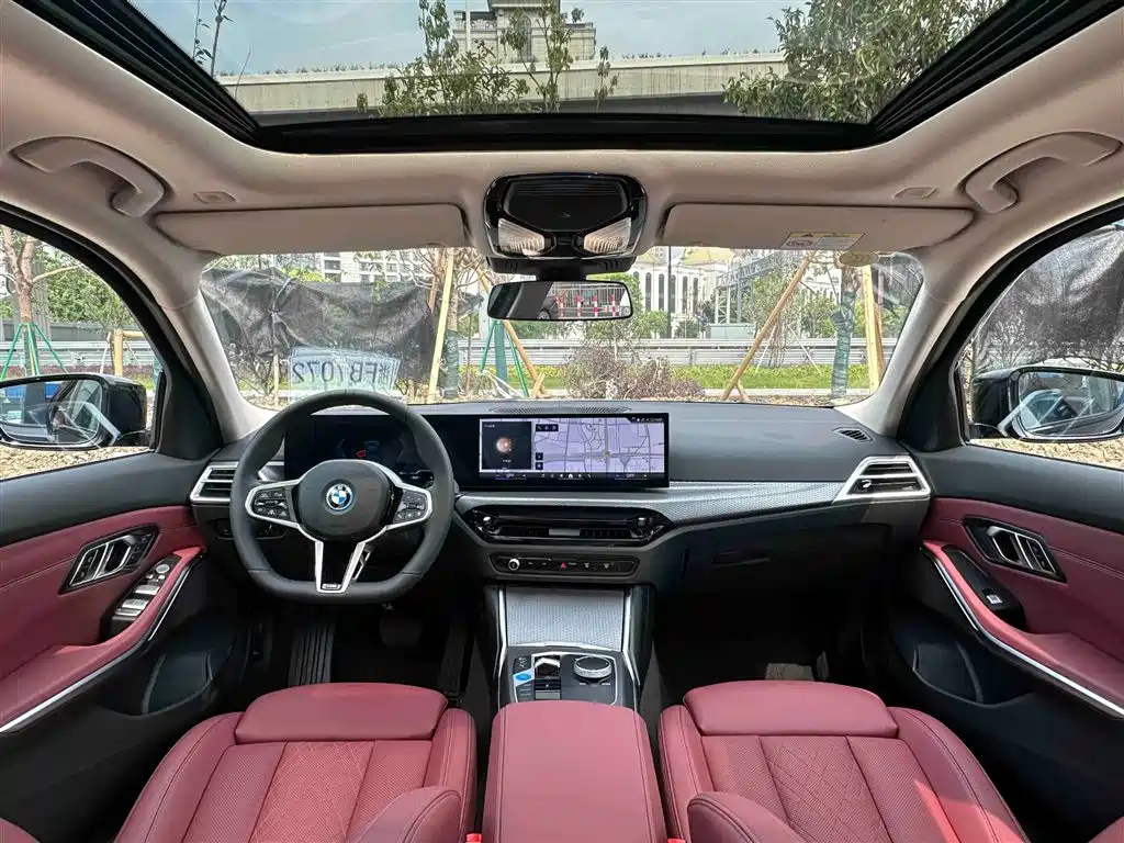 BMW BMW i3 eDrive 40 L Night Edition 2025 - thumbnail 10