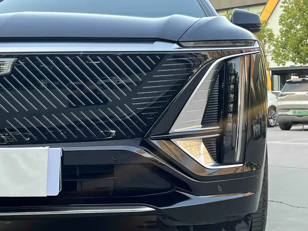 Cadillac Cadillac Lyriq RWD Standard Range Luxury 2024 - thumbnail 10