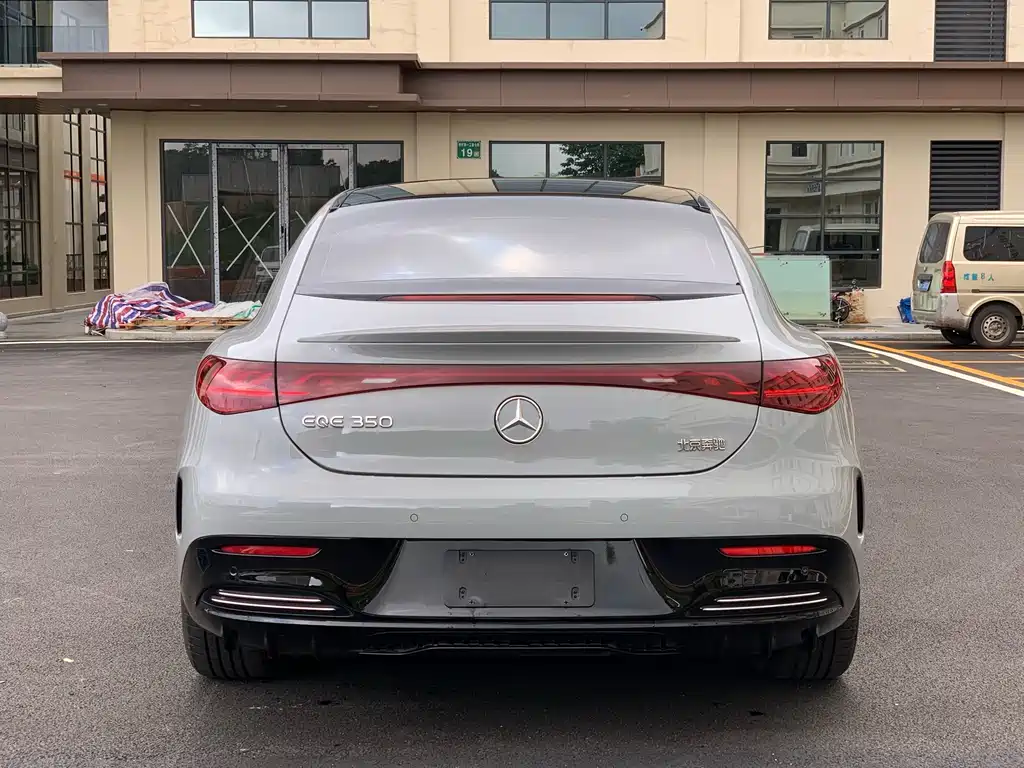 Mercedes-Benz Mercedes-Benz EQE 2022 350 Pioneer Edition 2023 - thumbnail 5