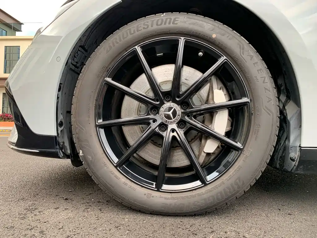 Mercedes-Benz Mercedes-Benz EQE 2022 350 Pioneer Edition 2023 - thumbnail 9