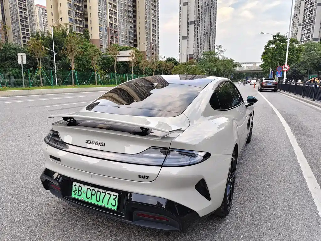 Xiaomi Auto Xiaomi SU7 2024 RWD Long Range Intelligent Driving Edition 2024 - thumbnail 3