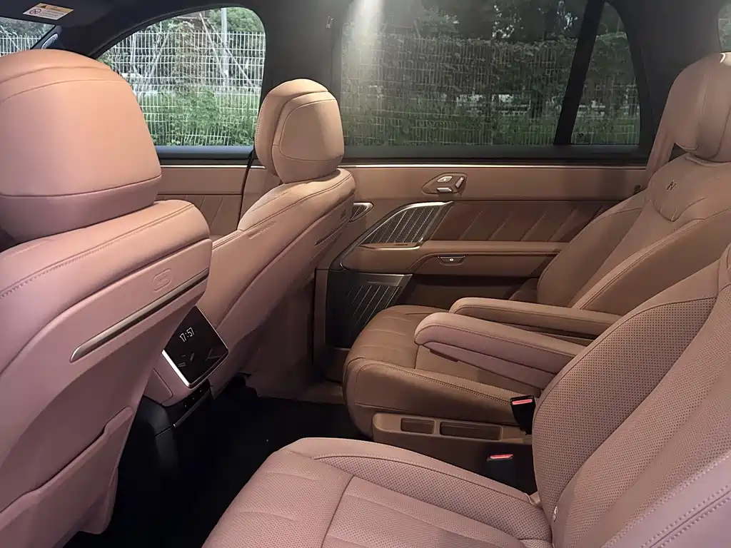 Onvo Onvo L90 2025 Max 6-Seater 2025 - thumbnail 5