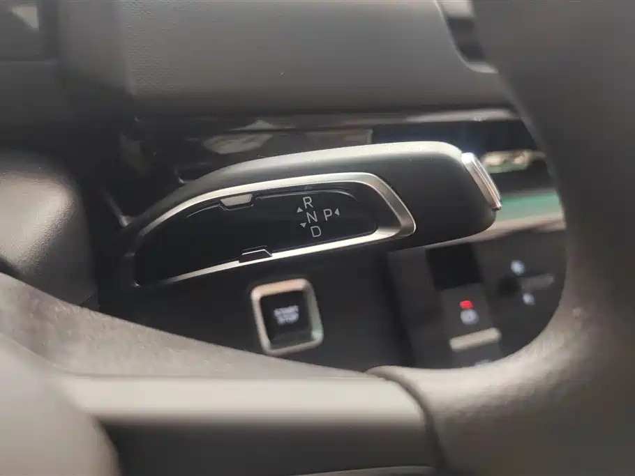 Farizon Farizon Super VAN 2025 Yuecheng SWB Low Roof 83kWh 2025 - thumbnail 16