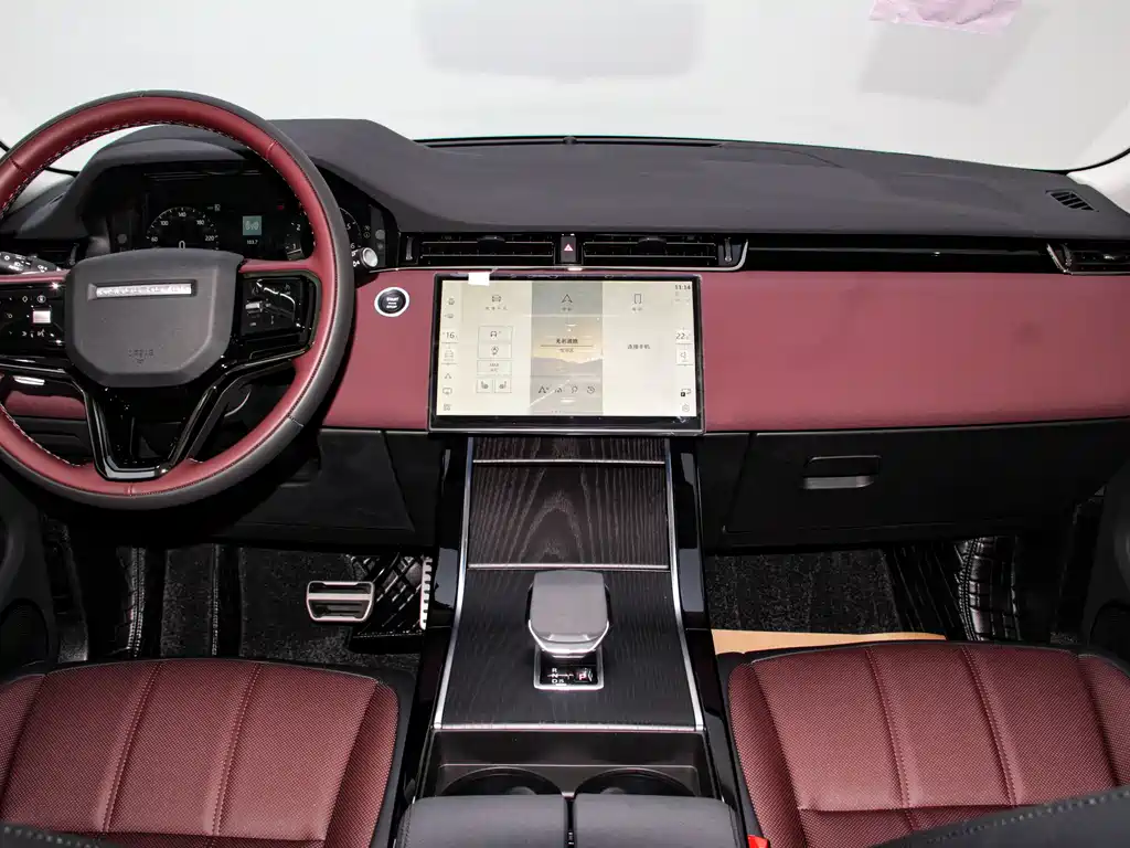 Land Rover Range Rover Evoque L SE 2025 - thumbnail 6