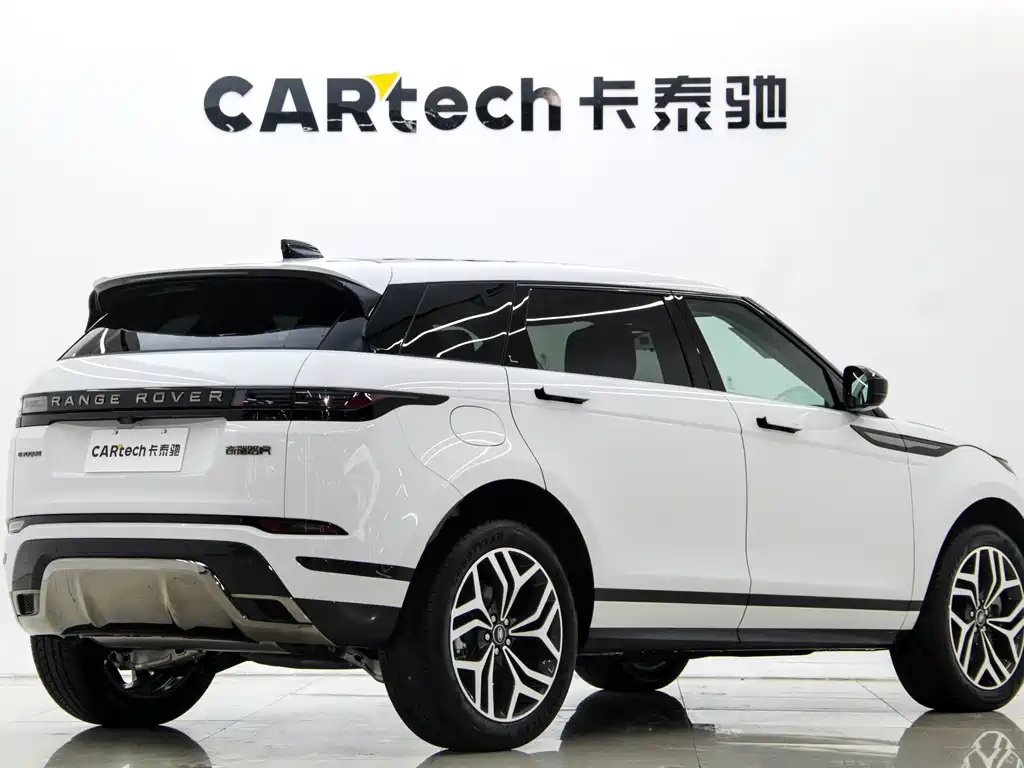 Land Rover Range Rover Evoque L SE 2025 - thumbnail 8