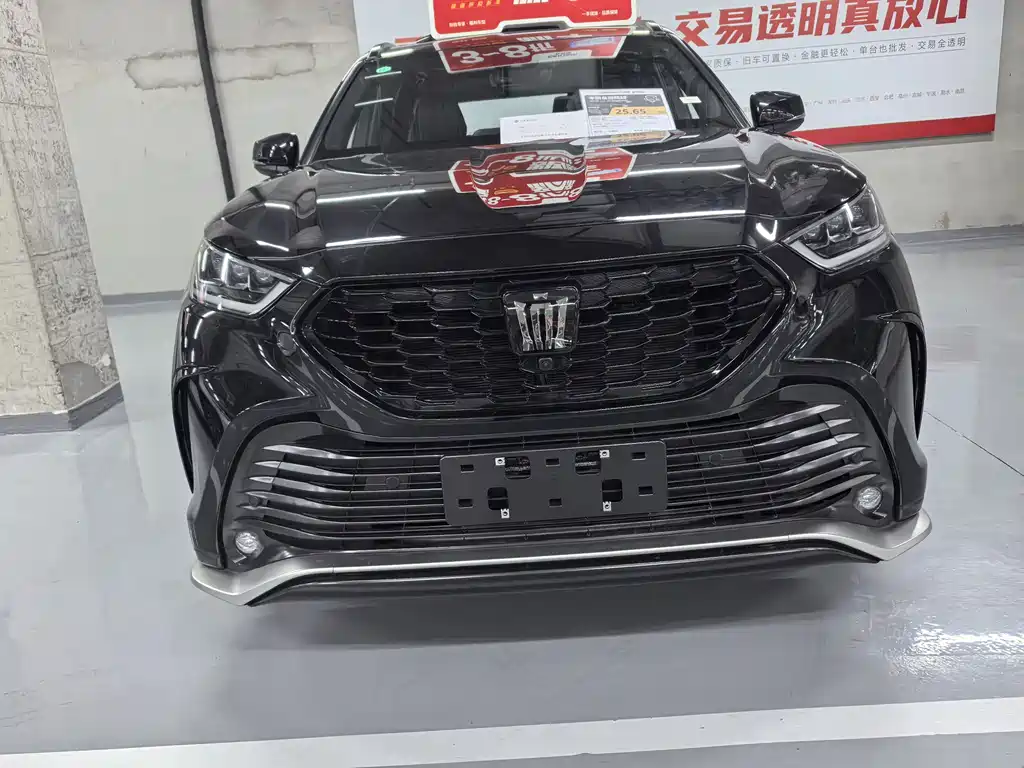 Toyota Crown Kluger 2024 2.5L HEV AWD Premium Edition 2026
