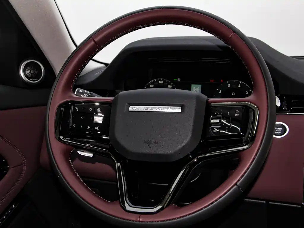 Land Rover Range Rover Evoque L SE 2025 - thumbnail 20