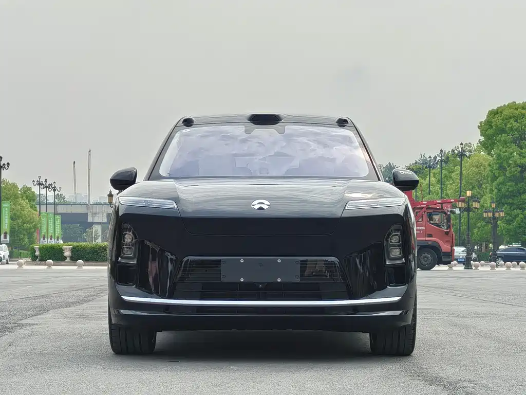 NIO NIO ES8 2026 - thumbnail 2