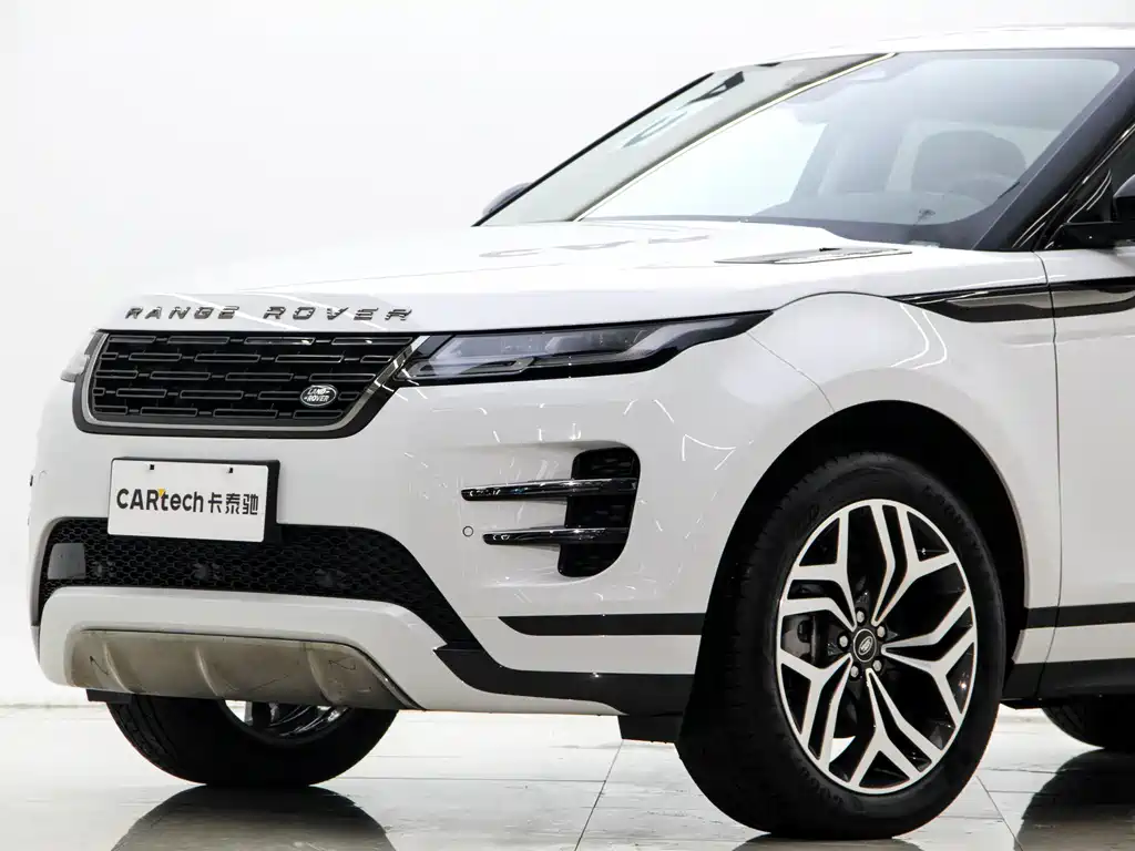 Land Rover Range Rover Evoque L SE 2025 - thumbnail 23