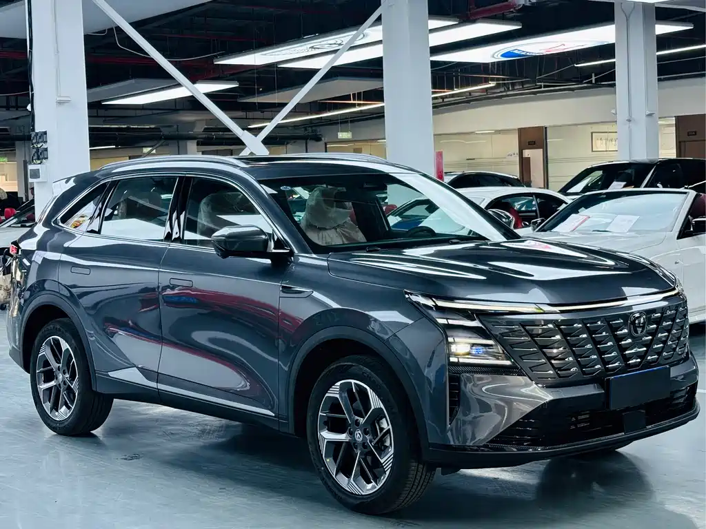 Changan Changan CS75 PLUS 2026 - thumbnail 3