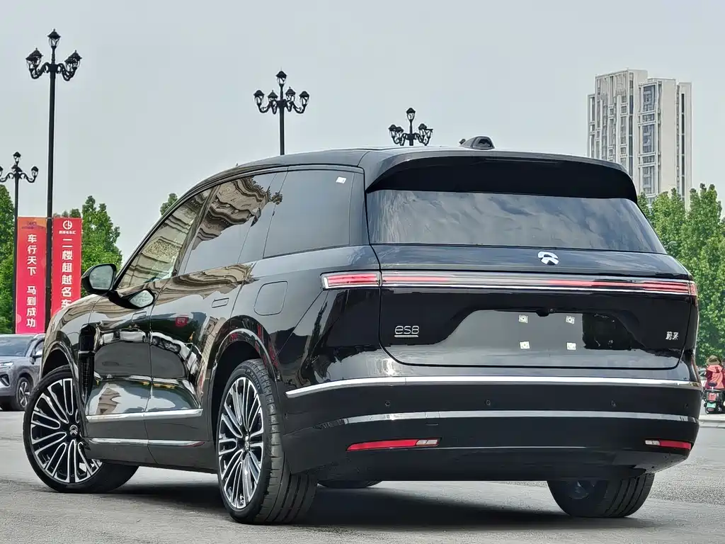 NIO NIO ES8 2026 - thumbnail 6