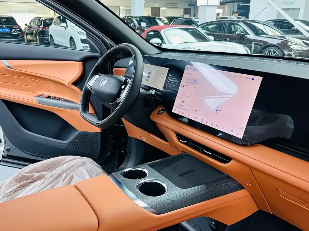 Changan Changan CS75 PLUS 2026 - thumbnail 7