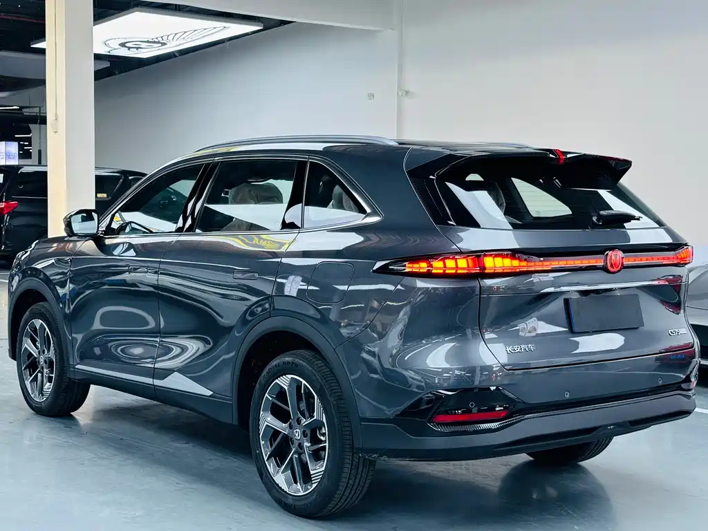 Changan Changan CS75 PLUS 2026 - thumbnail 13
