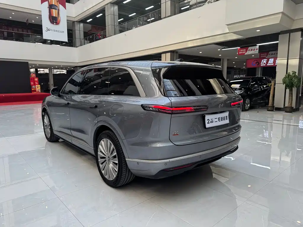 Onvo Onvo L90 2025 Ultra 6-Seater 2025 - thumbnail 6