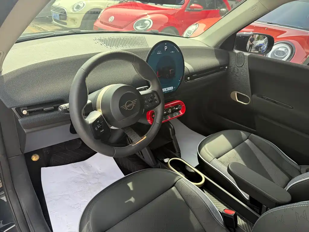 MINI MINI COOPER 2024 452km COOPER SE Artist 2025 - thumbnail 13