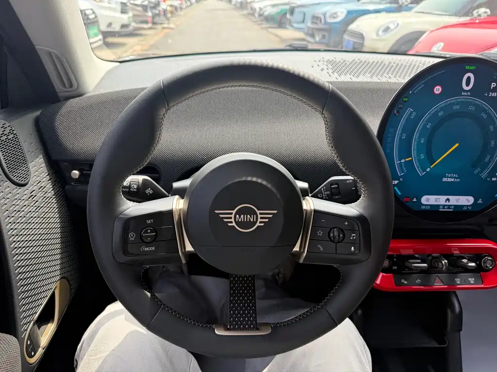 MINI MINI COOPER 2024 452km COOPER SE Artist 2025 - thumbnail 14