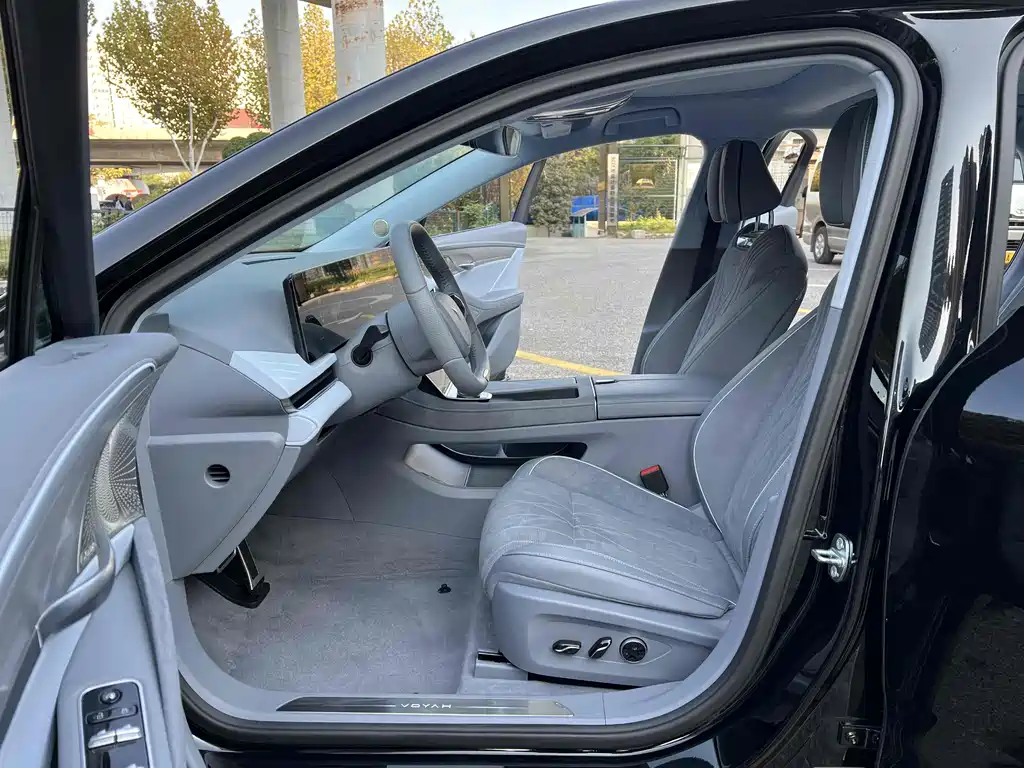 Voyah Auto Voyah Zhuiguang 2023 AWD Flagship Edition 2024 - thumbnail 4