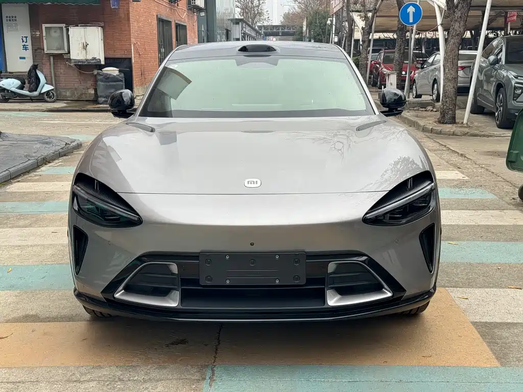 Xiaomi Auto Xiaomi YU7 2025 Extended Range Rear-Wheel Drive Edition 2026 - thumbnail 2