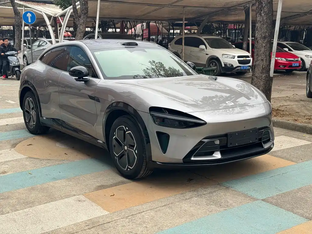Xiaomi Auto Xiaomi YU7 2025 Extended Range Rear-Wheel Drive Edition 2026 - thumbnail 3