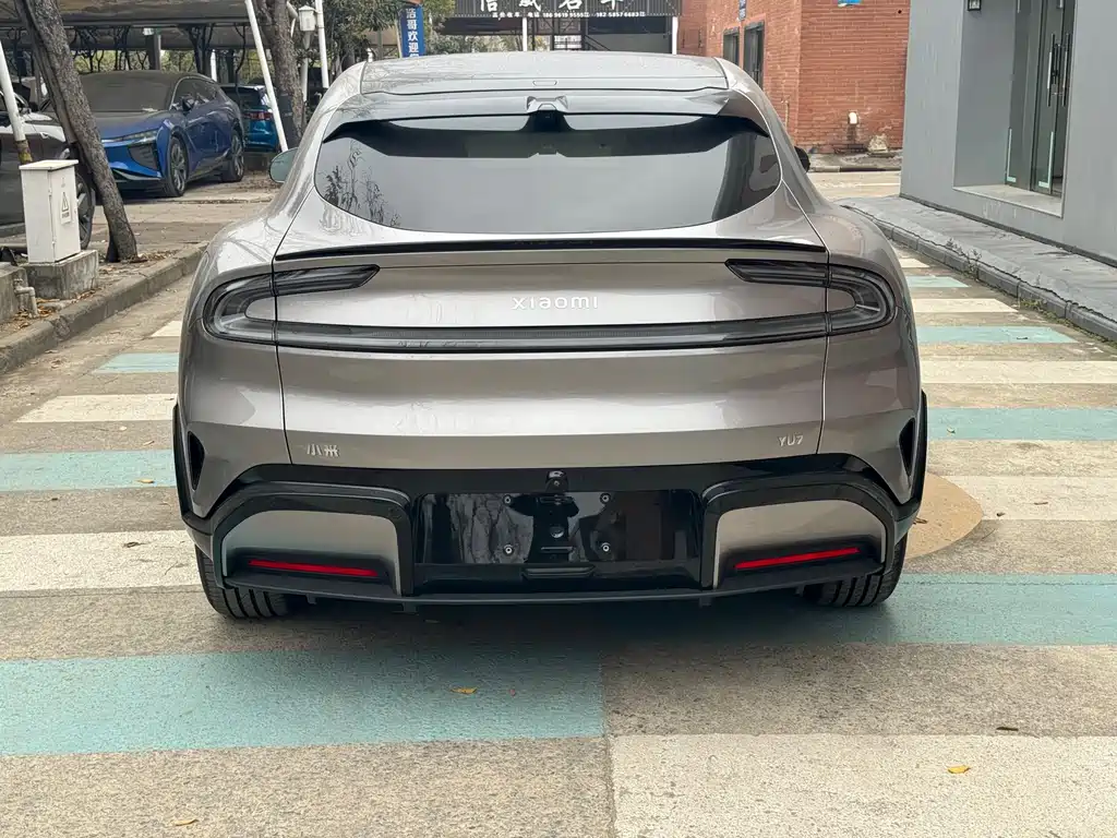 Xiaomi Auto Xiaomi YU7 2025 Extended Range Rear-Wheel Drive Edition 2026 - thumbnail 8