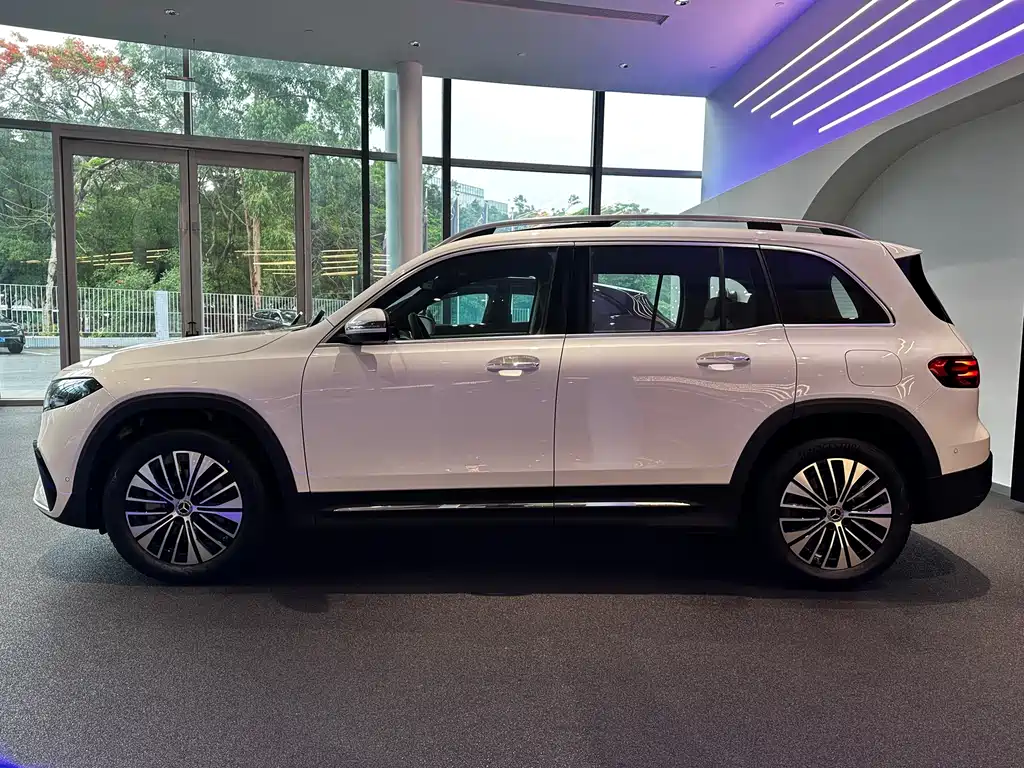 Mercedes-Benz Mercedes-Benz EQB 260 2026 - thumbnail 2