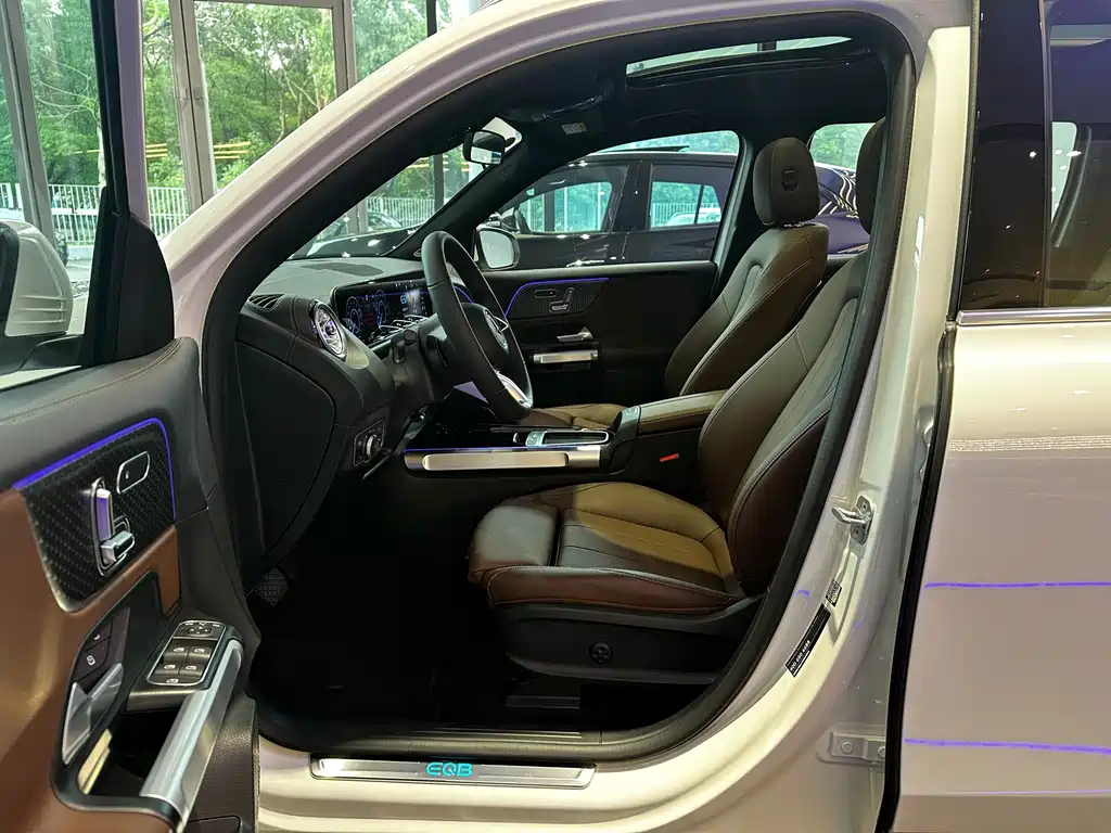 Mercedes-Benz Mercedes-Benz EQB 260 2026 - thumbnail 7